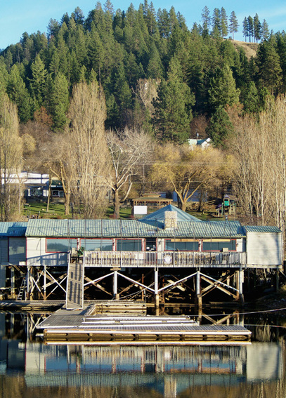 Gateway Marina Bar and Grill from the water
